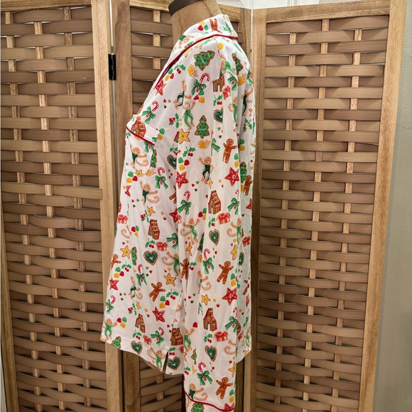 Roller Rabbit Gingerbread Party Holiday Christmas - Picture 4 of 6